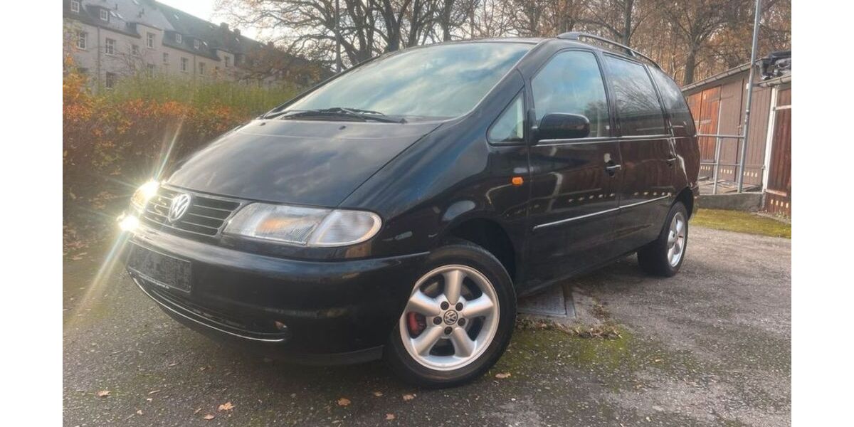 VW Sharan 186.000 km 2.800 &euro; Mühlau 09241