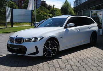 BMW 330 52.930 km 34.990 &euro; Frankenberg 09669