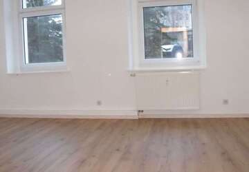 Wohnung Hartmannsdorf - 4 Zimmer, 81 m&sup2;, 575&euro; | Angebot:26007368