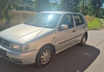 VW Polo 85.000 km 2.500 &euro; Glauchau 08371
