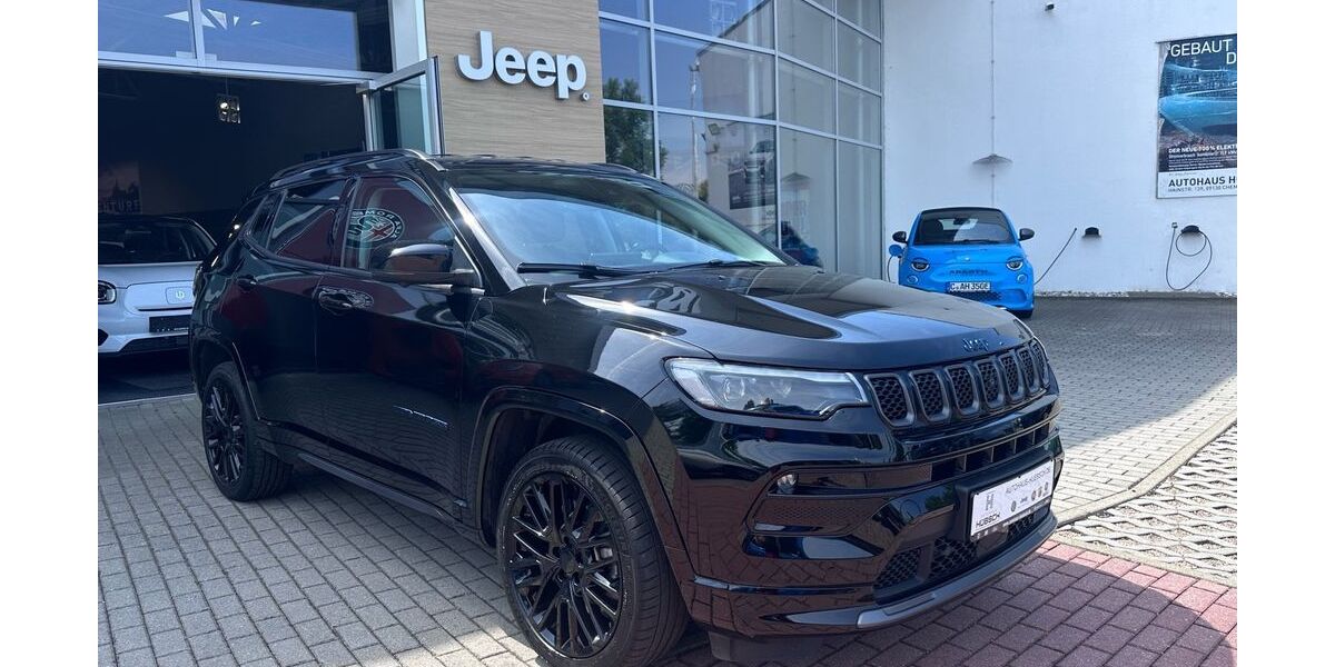 Jeep Compass 22.600 km 29.590 &euro; Chemnitz 09130
