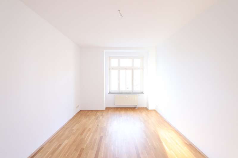 Etagenwohnung Chemnitz Lutherviertel - 2 Zimmer, 70 m&sup2;, 423&euro; | Angebot:27200160