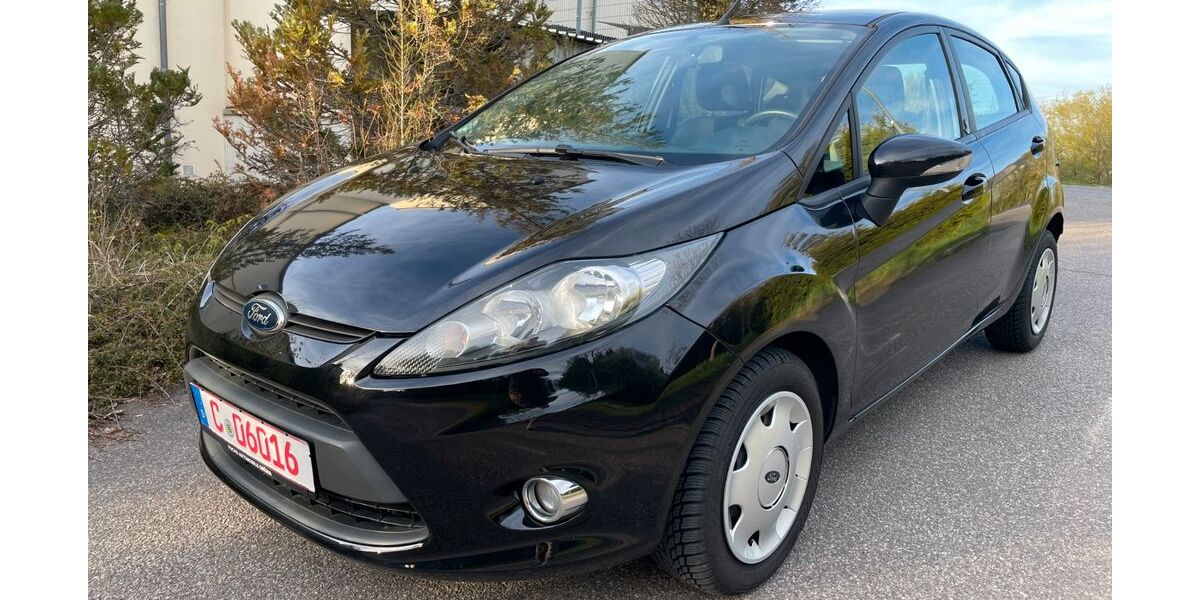Ford Fiesta 79.000 km 5.990 &euro; Chemnitz OT Grüna 09224