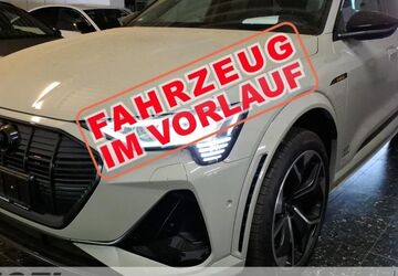Audi e-tron 40.492 km 42.999 &euro; Chemnitz 09125