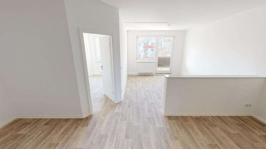 Etagenwohnung Chemnitz Morgenleite - 4 Zimmer, 69 m&sup2;, 483&euro; | Angebot:27131546