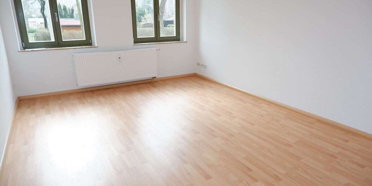 Etagenwohnung Chemnitz Ebersdorf - 2 Zimmer, 51 m&sup2;, 300&euro; | Angebot:27203241