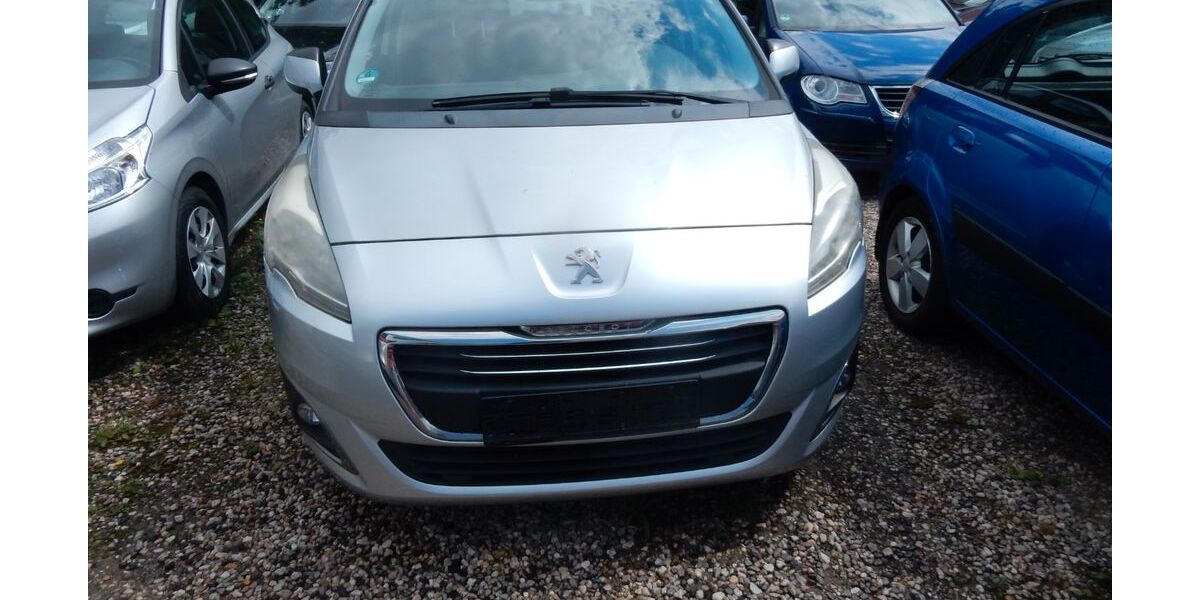 Peugeot 5008 190.000 km 3.499 &euro; Chemnitz 09116