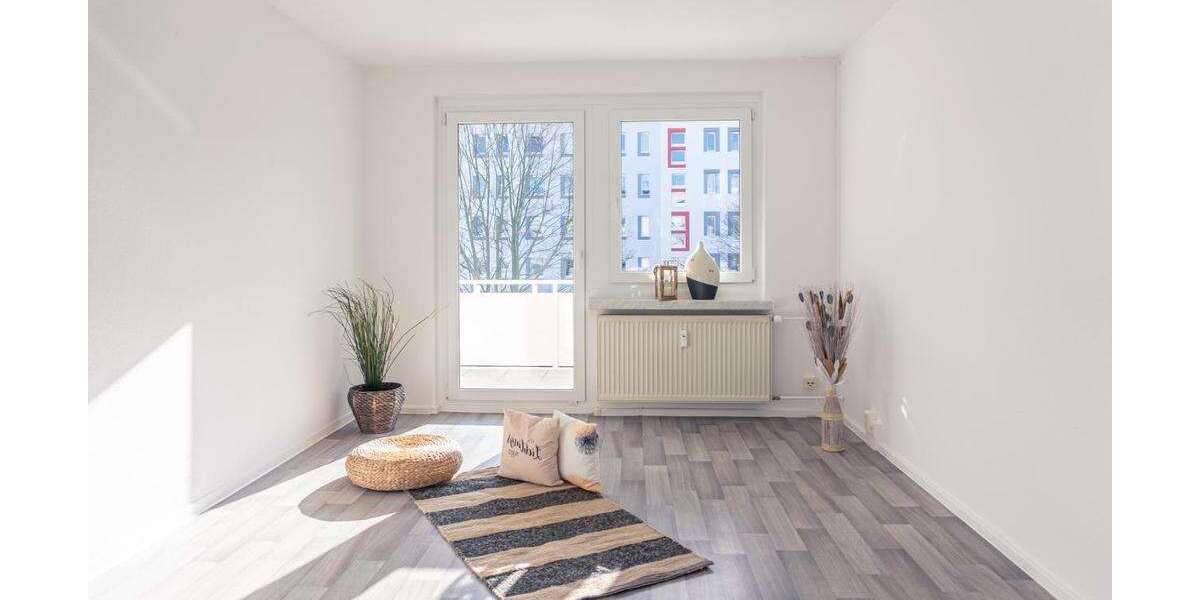 Etagenwohnung Chemnitz Borna-Heinersdorf - 4 Zimmer, 67 m&sup2;, 370&euro; | Angebot:27003940