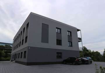 Wohnung Chemnitz Kapellenberg - 4 Zimmer, 129 m&sup2;, 1.150&euro; | Angebot:27272152