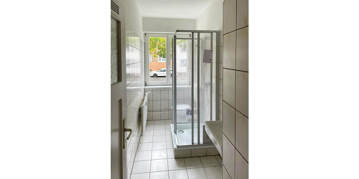 Tageslichtbad mit Dusche
