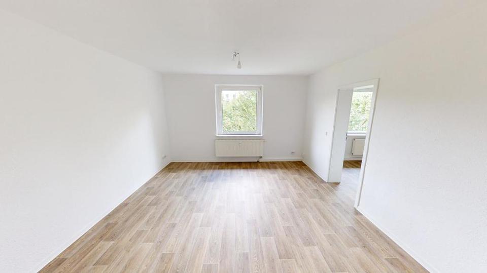 Etagenwohnung Chemnitz Adelsberg - 3 Zimmer, 63 m&sup2;, 351&euro; | Angebot:26681294