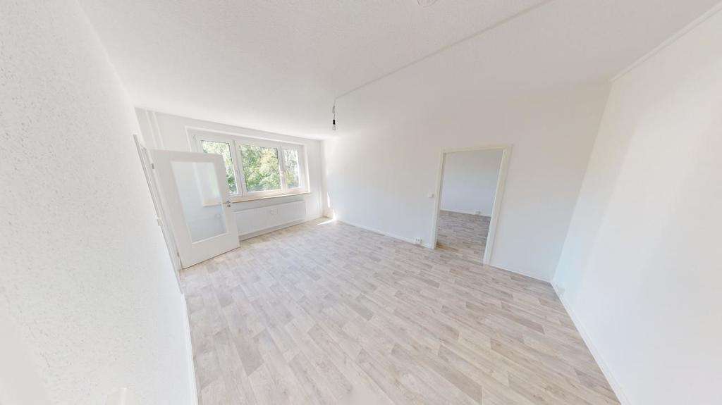 Etagenwohnung Chemnitz Helbersdorf - 2 Zimmer, 46 m&sup2;, 309&euro; | Angebot:26812969