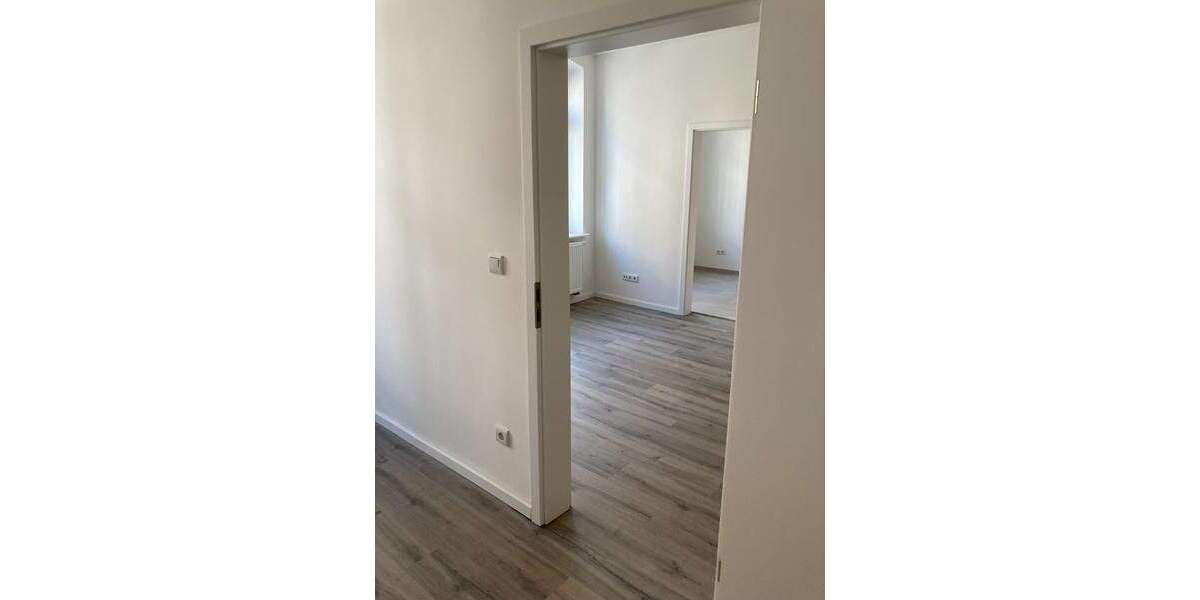 Etagenwohnung Chemnitz Sonnenberg - 3 Zimmer, 75 m&sup2;, 375&euro; | Angebot:27285100