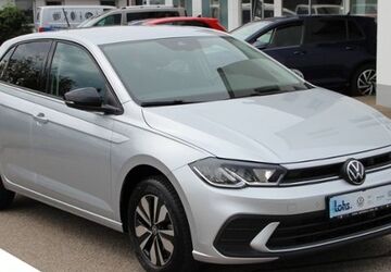 VW Polo 9.753 km 22.479 &euro; Limbach-Oberfrohna 09212