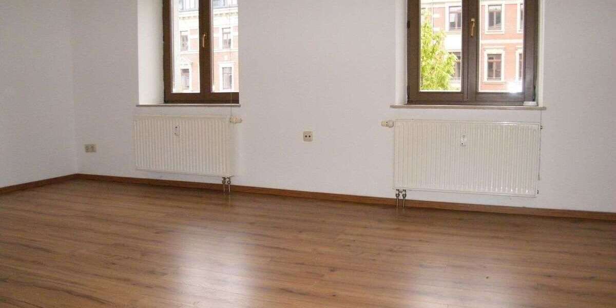 Etagenwohnung Chemnitz Kaßberg - 1 Zimmer, 35 m&sup2;, 200&euro; | Angebot:22238349