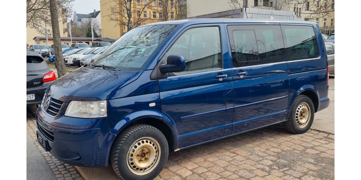 VW T5 Transporter 290.100 km 5.200 &euro; Chemnitz 09120