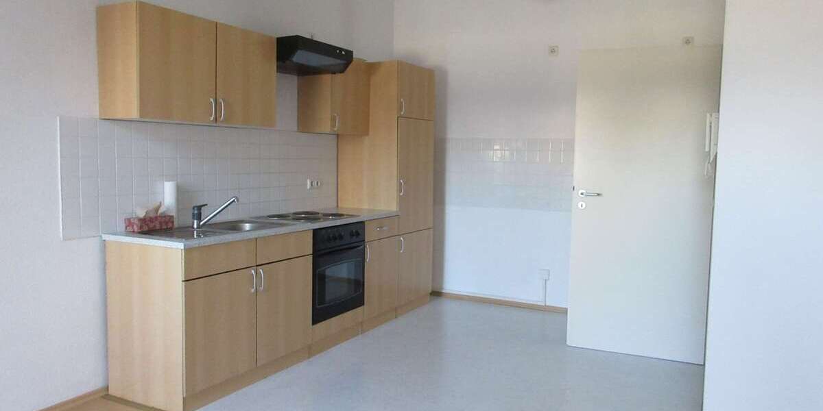 Etagenwohnung Chemnitz Zentrum - 1 Zimmer, 37 m&sup2;, 296&euro; | Angebot:22994359