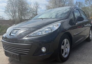 Peugeot 207 128.153 km 2.799 &euro; Chemnitz 09114