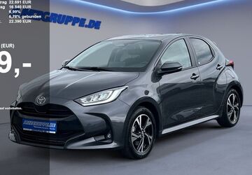 Toyota Yaris 8.672 km 22.390 &euro; Stollberg 09366