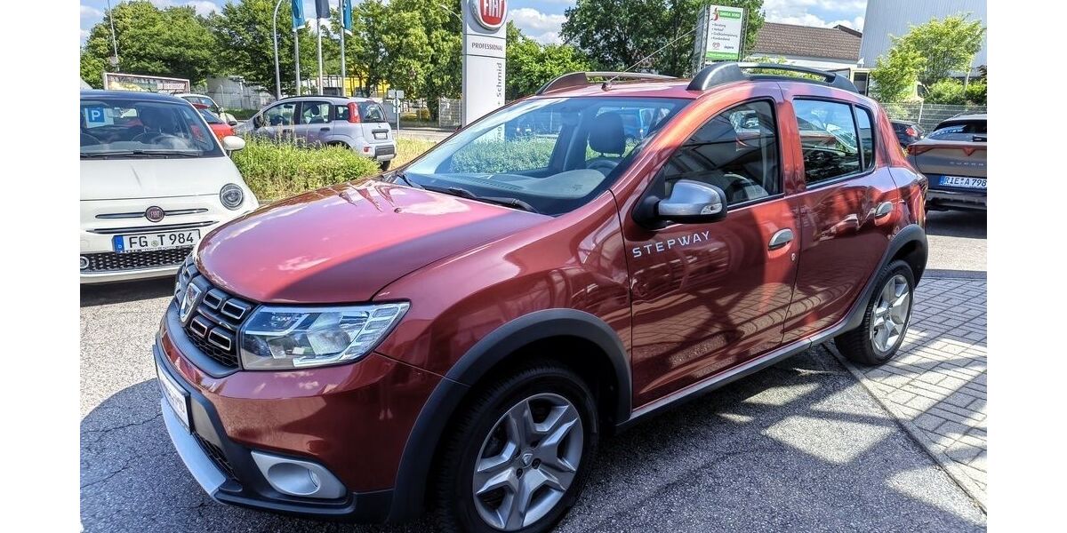 Dacia Sandero 46.866 km 9.995 &euro; Waldheim 04736