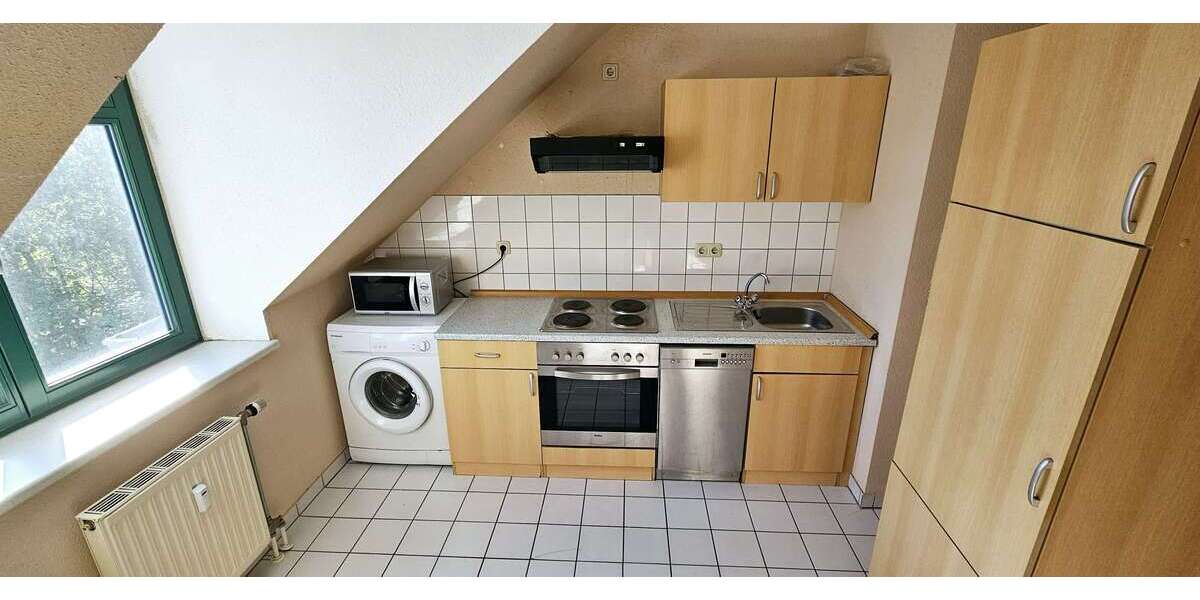 Etagenwohnung Chemnitz - 2 Zimmer, 65 m&sup2;, 400&euro; | Angebot:27146319