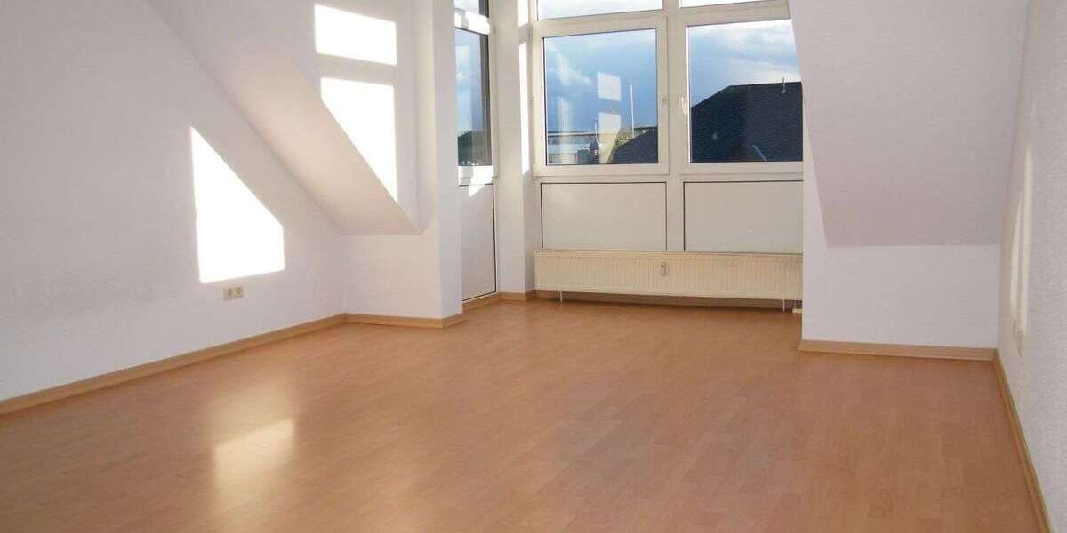 Etagenwohnung Chemnitz Altchemnitz - 2 Zimmer, 47 m&sup2;, 299&euro; | Angebot:26801772