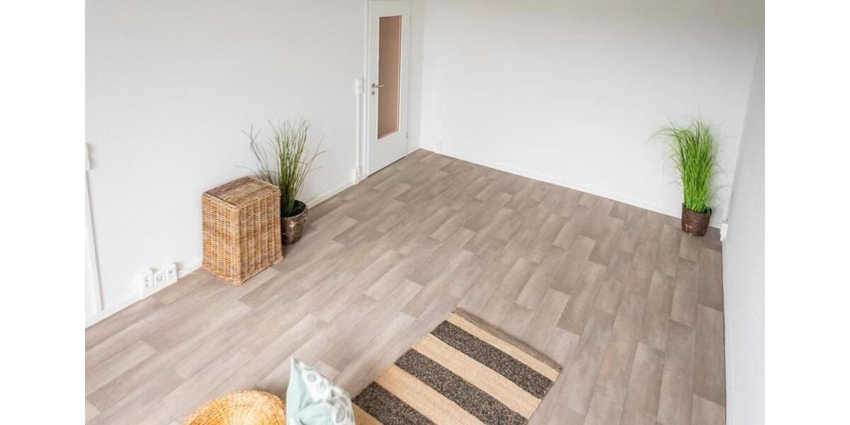 Etagenwohnung Chemnitz Markersdorf - 3 Zimmer, 68 m&sup2;, 411&euro; | Angebot:26682572