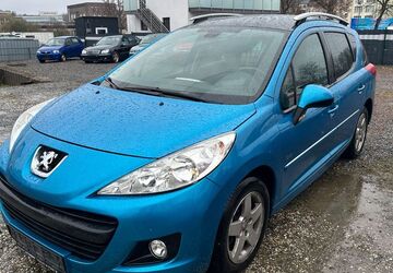 Peugeot 207 105.000 km 3.000 &euro; Chemnitz 09120