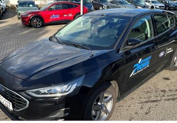 Ford Focus 9.161 km 26.975 &euro; Chemnitz 09114