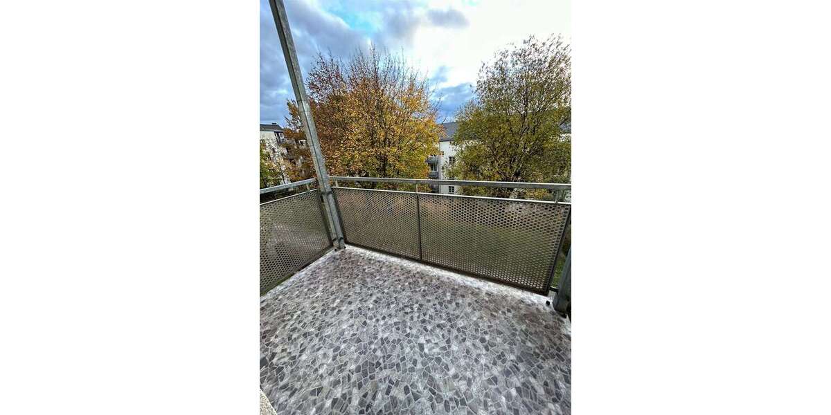 Etagenwohnung Chemnitz Bernsdorf - 3 Zimmer, 62 m&sup2;, 349&euro; | Angebot:27305050