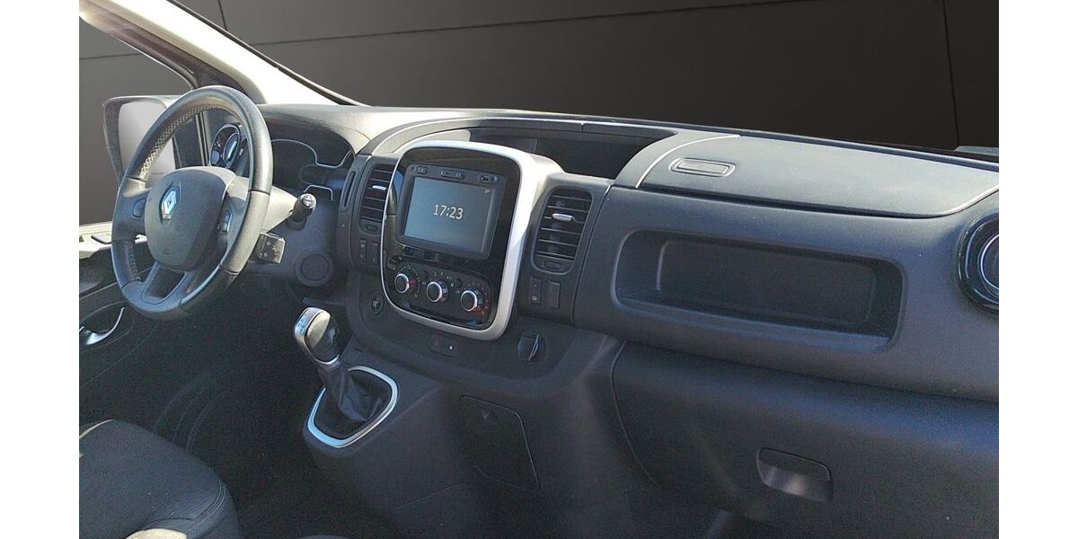 Renault Trafic 99.980 km 18.900 &euro; Oberlungwitz 09353