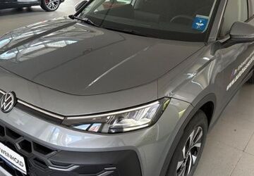 VW T-Roc 2.104 km 37.300 &euro; Chemnitz 09116