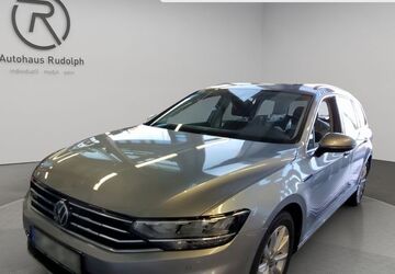 VW Passat Variant 36.684 km 25.389 &euro; Oelsnitz/Erzgebirge 09376