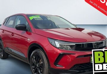 Opel Grandland (X) 21.822 km 18.647 &euro; Chemnitz 09116