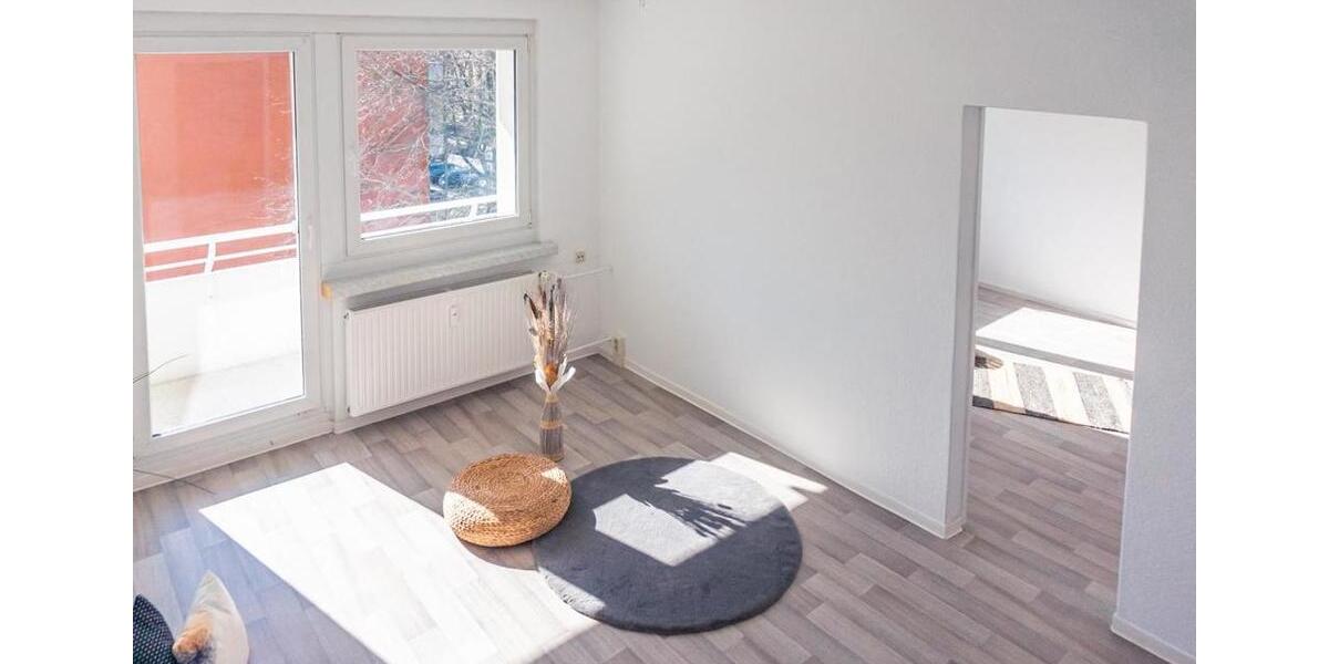 Etagenwohnung Chemnitz Adelsberg - 3 Zimmer, 59 m&sup2;, 370&euro; | Angebot:26682175