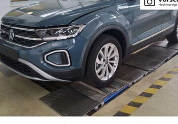 VW T-Roc 12.371 km 28.430 &euro; Chemnitz 09113