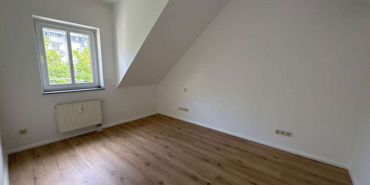 Etagenwohnung Chemnitz Bernsdorf - 2 Zimmer, 68 m&sup2;, 400&euro; | Angebot:27225378