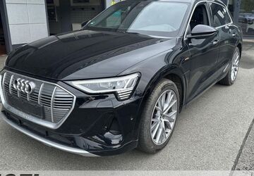 Audi e-tron 72.565 km 31.899 &euro; Chemnitz 09125