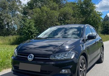 VW Polo 65.000 km 13.300 &euro; Thum 09419