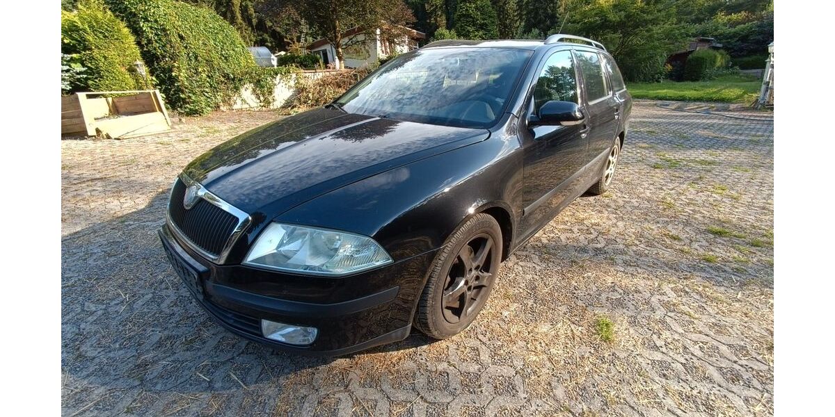 Skoda Octavia 297.000 km 700 &euro; Chemnitz 09123