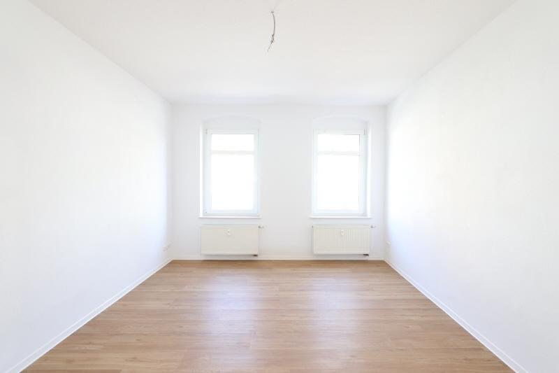 Erdgeschoßwohnung Chemnitz Ebersdorf - 1 Zimmer, 38 m&sup2;, 267&euro; | Angebot:24214756