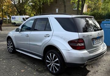 Mercedes-Benz ML 420 212.000 km 9.000 &euro; Chemnitz 09120