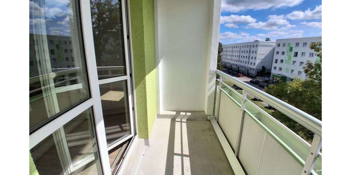 Etagenwohnung Chemnitz Kappel - 3 Zimmer, 58 m&sup2;, 327&euro; | Angebot:27290261