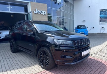 Jeep Compass 22.600 km 29.590 &euro; Chemnitz 09130