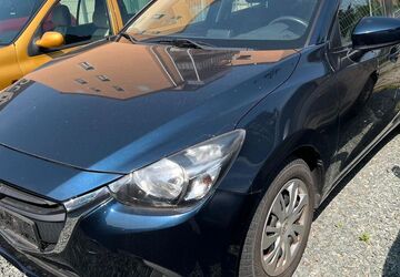 Mazda 2 180.000 km 4.100 &euro; Chemnitz 09114