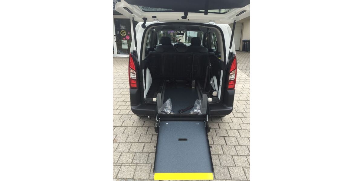 Citroen Berlingo 107.200 km 15.900 &euro; Chemnitz 09120