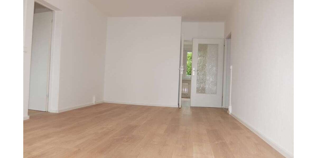 Etagenwohnung Chemnitz Yorckgebiet - 4 Zimmer, 72 m&sup2;, 380&euro; | Angebot:27010453
