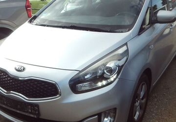 Kia Carens 223.000 km 3.900 &euro; Limbach-Oberfrohna 09212
