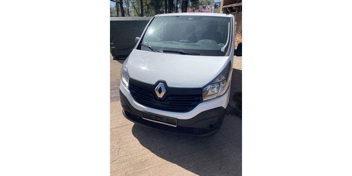 Renault Trafic 122.811 km 8.550 &euro; Chemnitz 09120